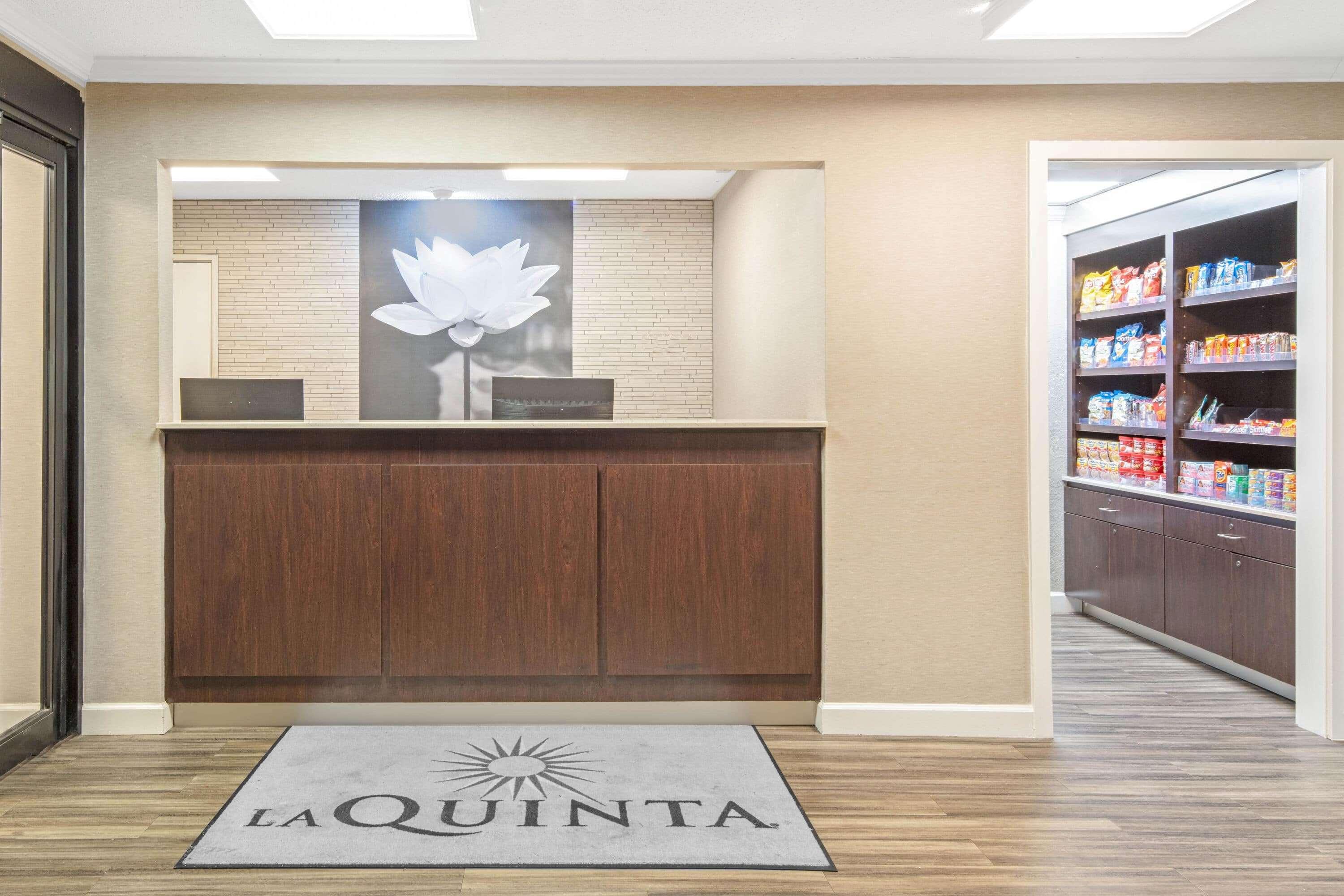 La Quinta By Wyndham Baton Rouge Siegen Lane Hotel Prairieville Exterior photo